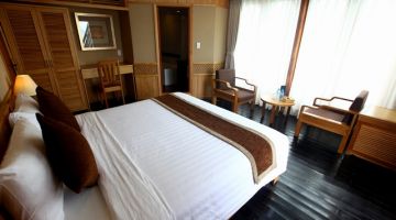 Deluxe 2 days 1 night
