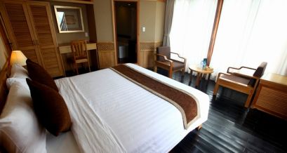 Deluxe 2 days 1 night
