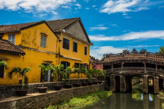 Lạc vào kiến trúc cổ Hội An