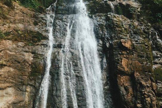 Central Viet Nam waterfalls make a splash