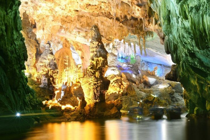 TOUR ĐỘNG PHONG NHA HUẾ