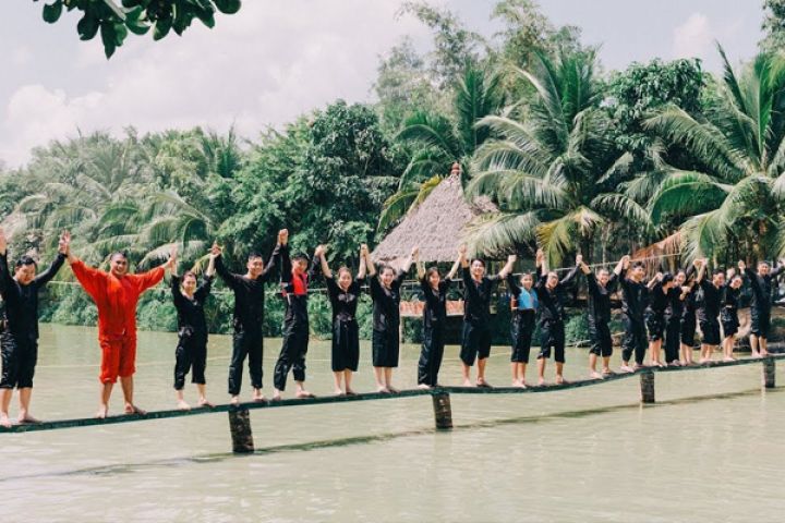 HÀNH TRÌNH KHÁM PHÁ THIÊN ĐƯỜNG MỚI NỔI LAN VƯƠNG