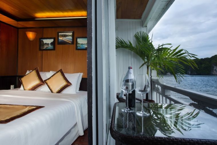 Double private balcony upper floor
